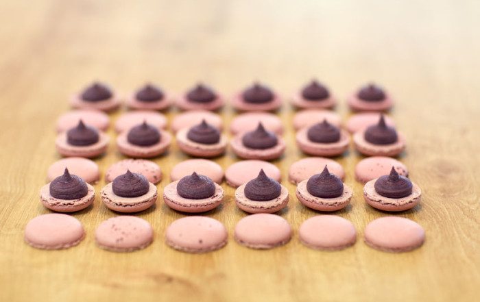 Fillings are key ingredients in many bakery products, such as cream fillings in cookies.