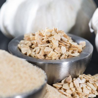 Dehydrated garlic is used frequently as a topping for baked goods.
