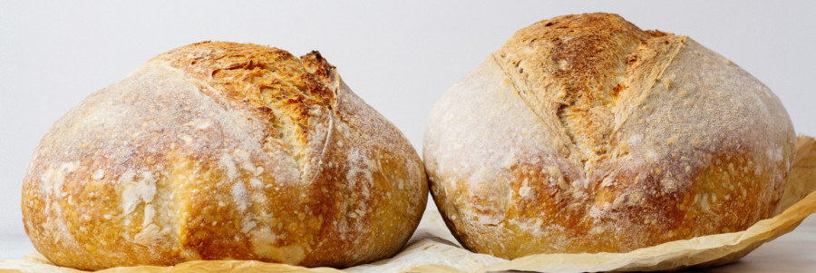 https://bakerpedia.com/wp-content/uploads/2021/05/Improving-Industrial-Artisan-Bread-Production-e1620332563715.jpg