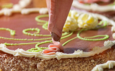 Cake Frosting Gets Trendy