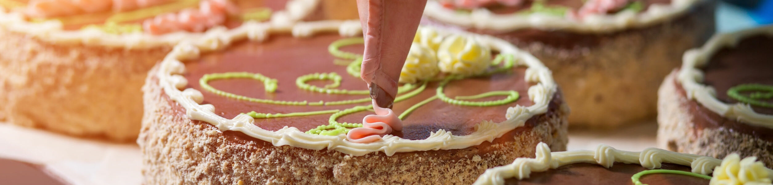 Cake Frosting Gets Trendy